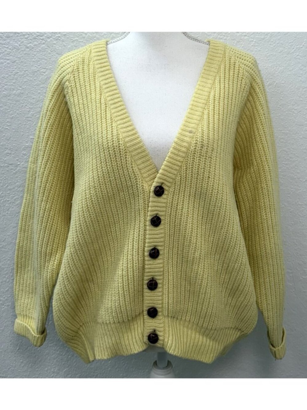 VTG BENETTON Womens LARGE Yellow Wool Chunky Cardigan SWEATER Leather Buttons